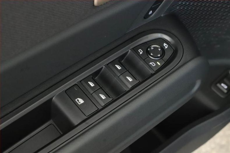 Mini Countryman - hlavní fotka