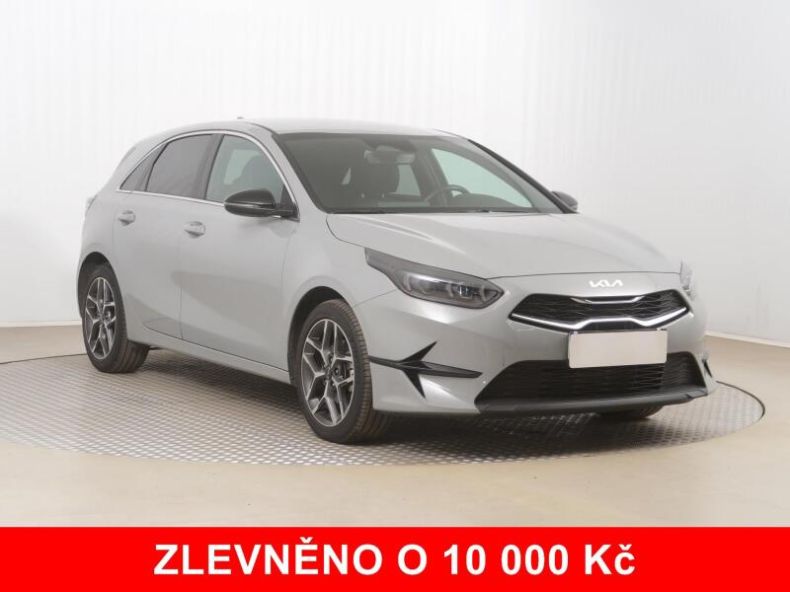 Kia Cee'd - hlavní foto