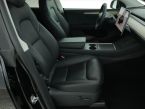 Tesla Model Y - fotka číslo 8