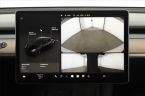 Tesla Model Y - fotka číslo 15