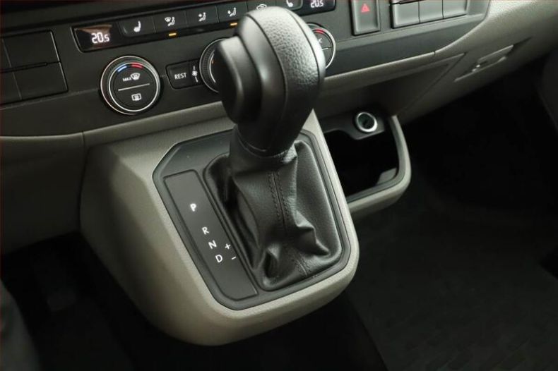 Volkswagen Caravelle - hlavní fotka