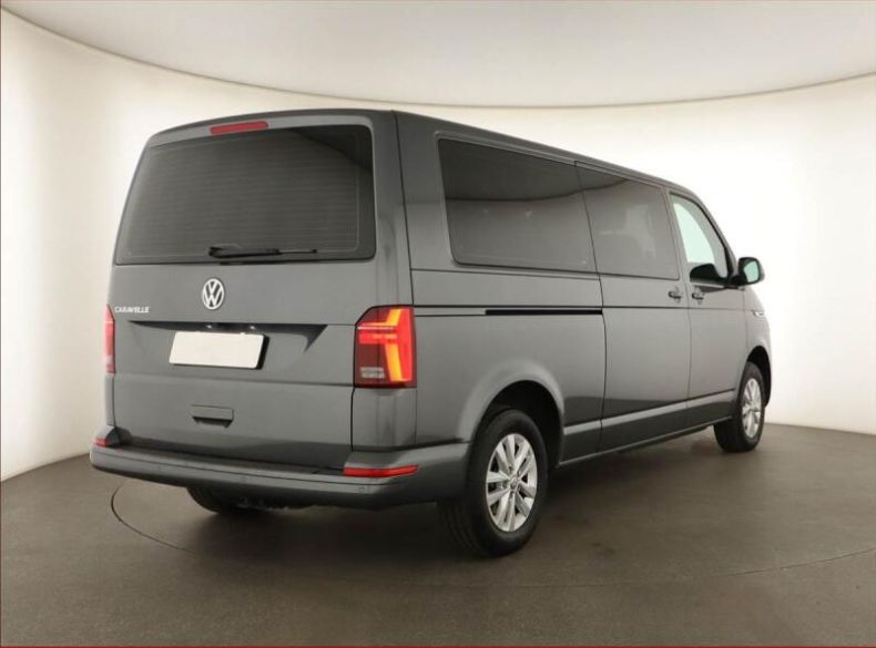 Volkswagen Caravelle - hlavní fotka