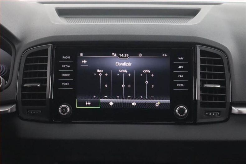 Škoda Karoq - hlavní fotka