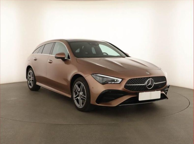 Mercedes Třída CLA - hlavní foto