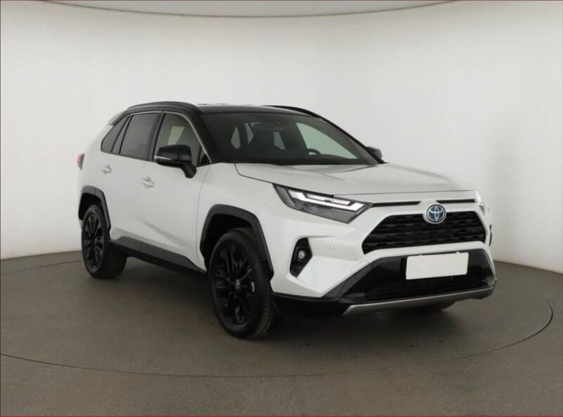 Toyota RAV 4 - hlavní foto