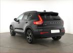 Volvo XC40 - fotka číslo 3