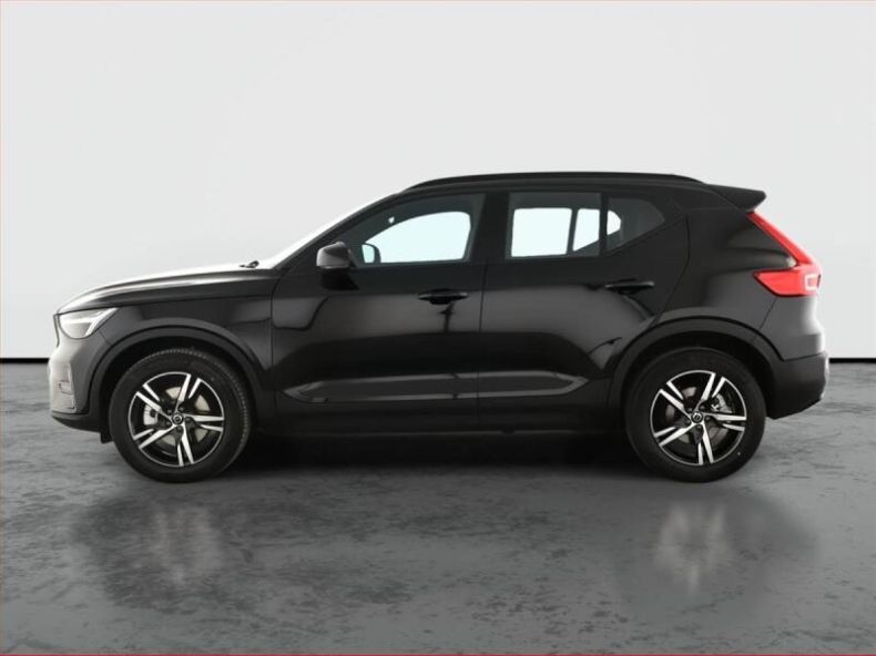 Volvo XC40 - hlavní fotka