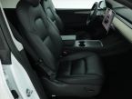 Tesla Model Y - fotka číslo 8