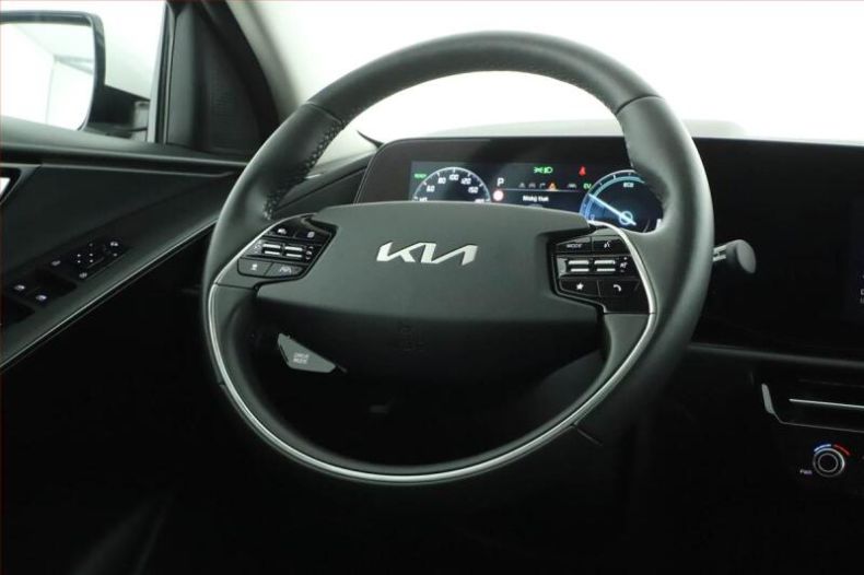Kia Niro - hlavní fotka