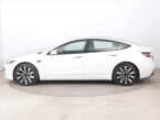 Tesla Model 3 - fotka číslo 2