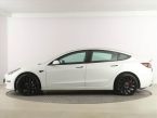 Tesla Model 3 - fotka číslo 2