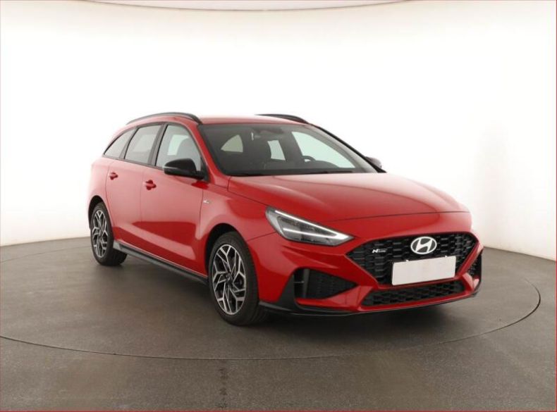 Hyundai i30 - hlavní foto