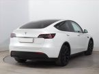 Tesla Model Y - fotka číslo 4
