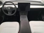 Tesla Model Y - fotka číslo 7