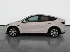 Tesla Model Y - fotka číslo 2