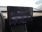 Tesla Model Y - fotka číslo 18