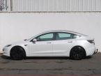 Tesla Model 3 - fotka číslo 2