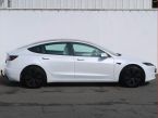 Tesla Model 3 - fotka číslo 5