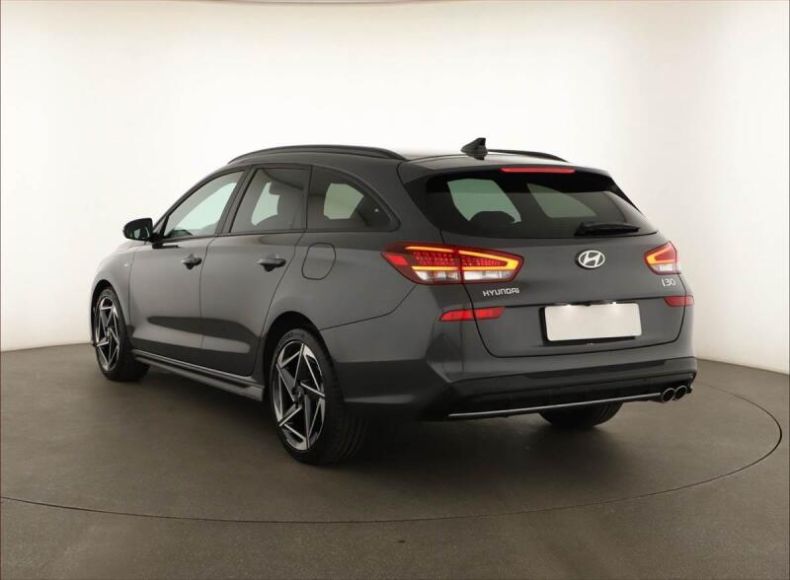 Hyundai i30 - hlavní fotka