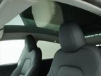 Tesla Model Y - fotka číslo 18