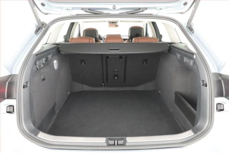 Škoda Superb - hlavní fotka