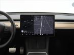 Tesla Model Y - fotka číslo 10