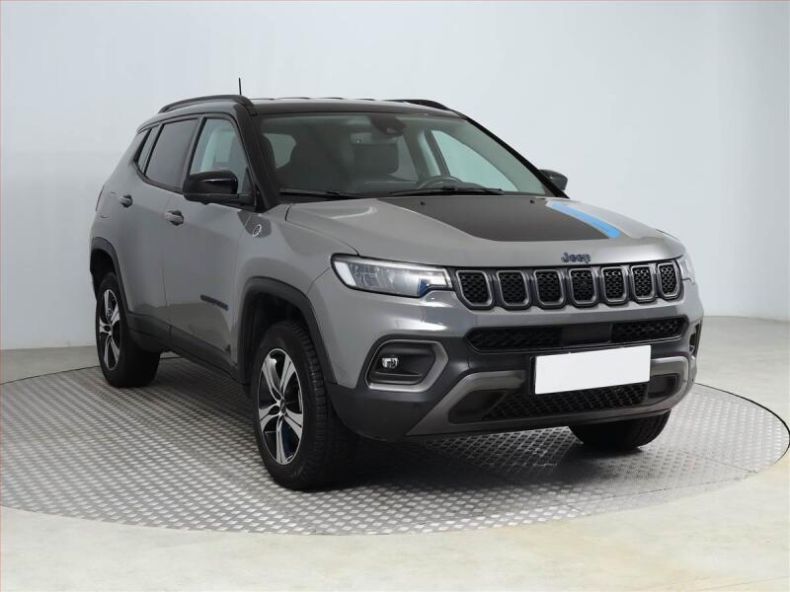 Jeep Compass - hlavní fotka inzerátu