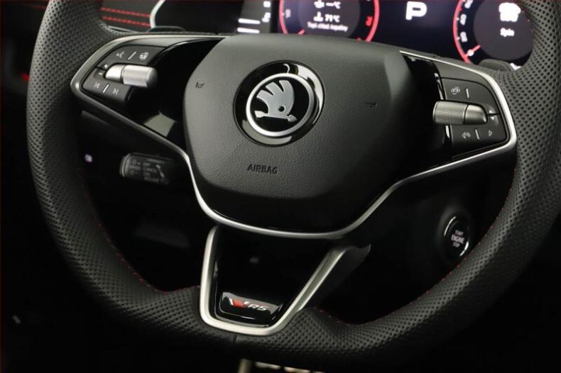 Škoda Octavia - hlavní fotka