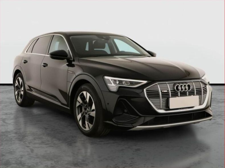 Audi E-tron - hlavní foto