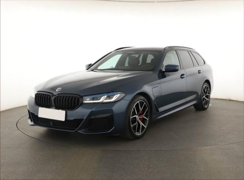 BMW Řada 5 - hlavní fotka