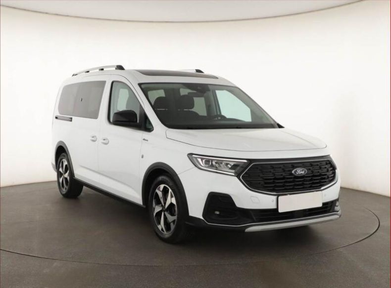 Ford Tourneo - hlavní foto