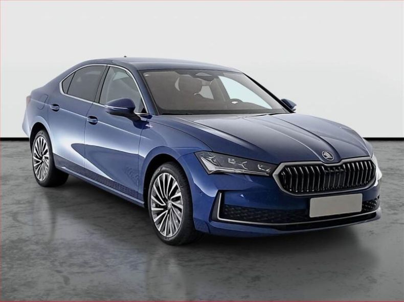 Škoda Superb - hlavní foto