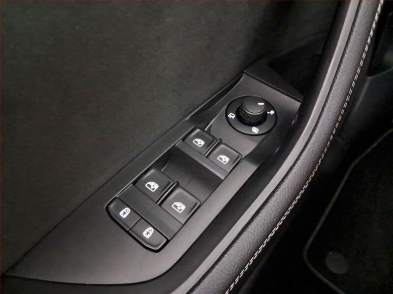 Škoda Superb - hlavní fotka