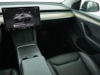 Tesla Model Y - fotka číslo 7