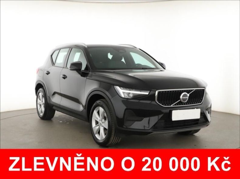 Volvo XC40 - hlavní foto
