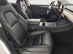 Tesla Model Y - fotka číslo 8