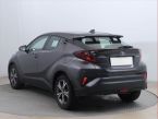 Toyota C-HR - fotka číslo 3