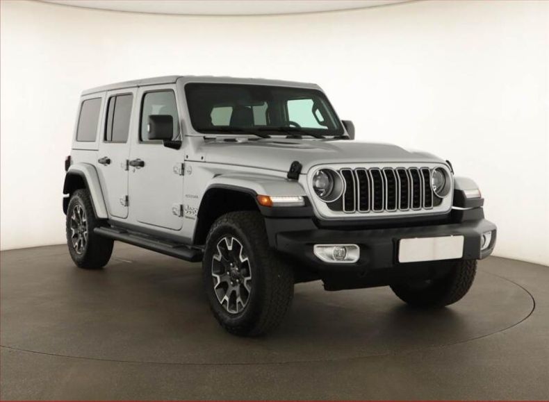 Jeep Wrangler - hlavní foto