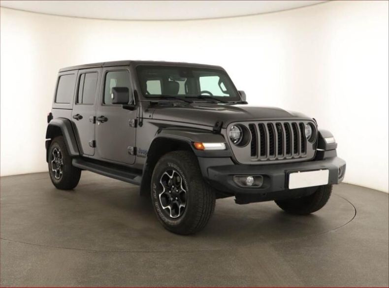 Jeep Wrangler - hlavní foto