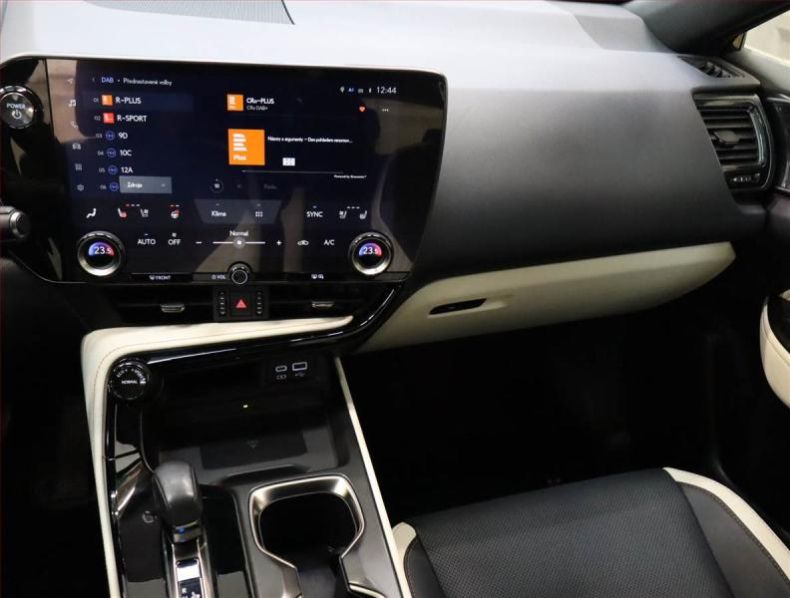 Lexus NX 200t - hlavní fotka