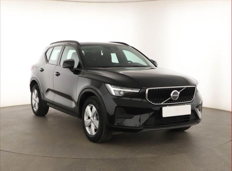 Volvo XC40 - hlavní foto