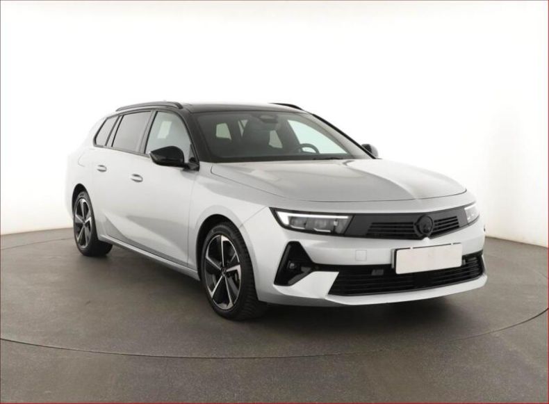 Opel Astra - hlavní foto