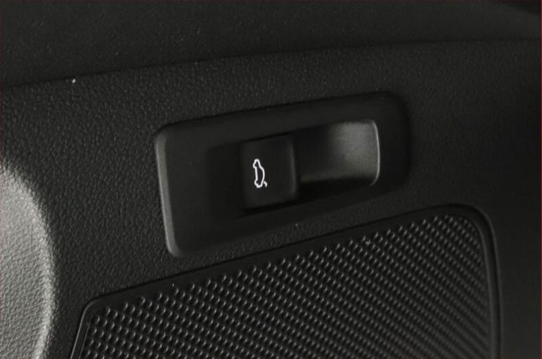 Škoda Karoq - hlavní fotka