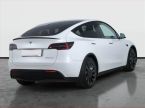 Tesla Model Y - fotka číslo 4