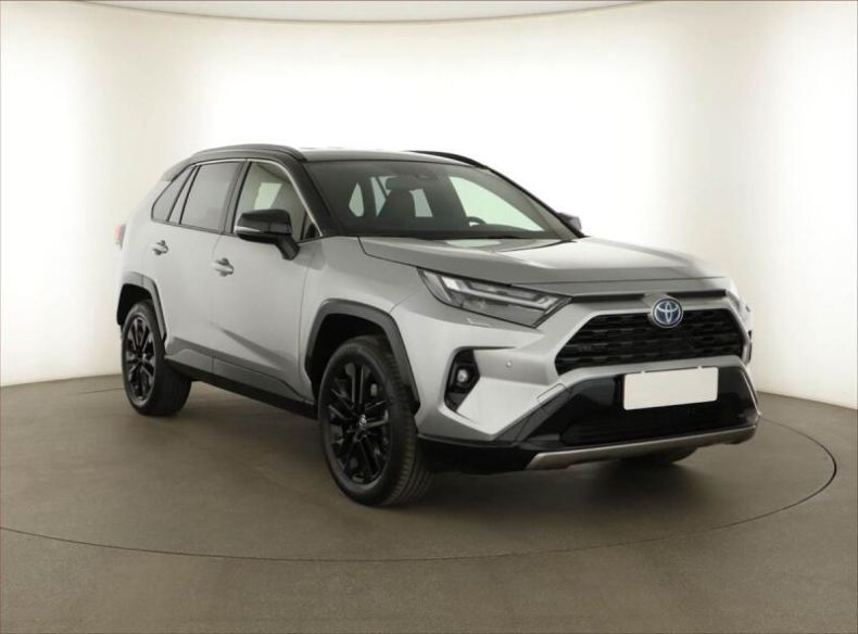 Toyota RAV 4 - hlavní fotka inzerátu