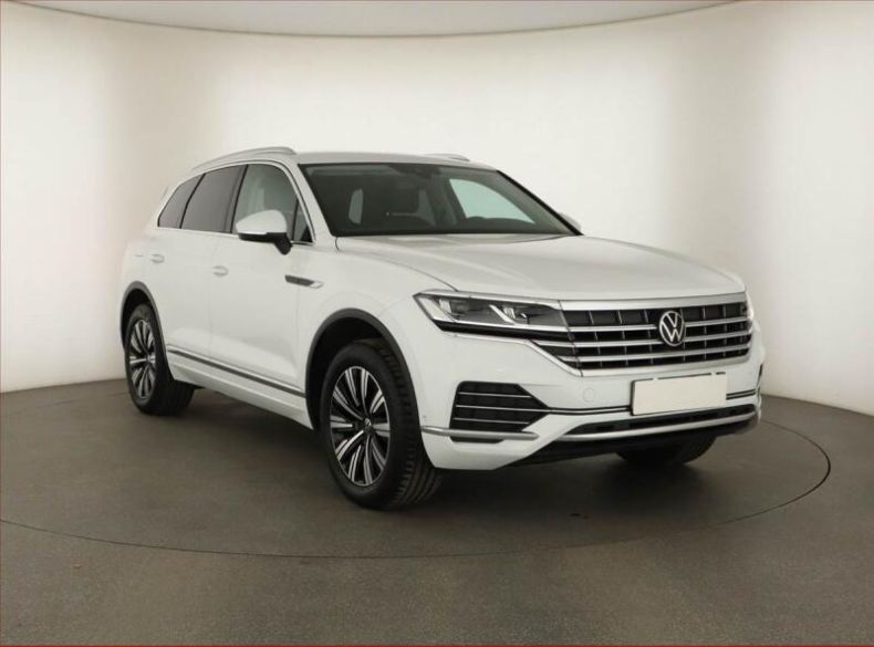 Volkswagen Touareg - hlavní foto