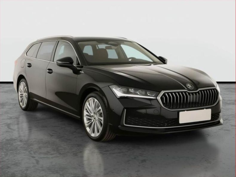 Škoda Superb - hlavní foto