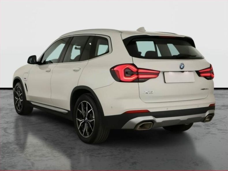 BMW X3 - hlavní fotka