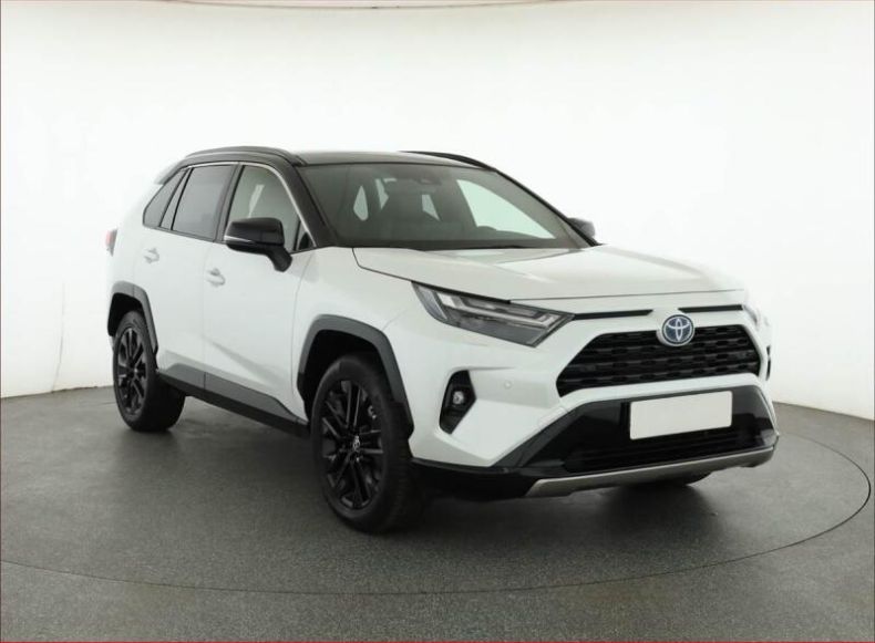 Toyota RAV 4 - hlavní foto