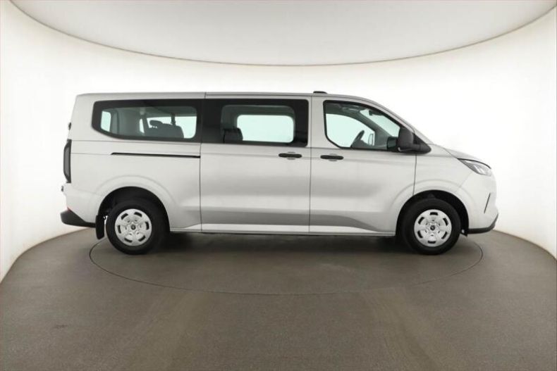 Ford Transit - hlavní fotka